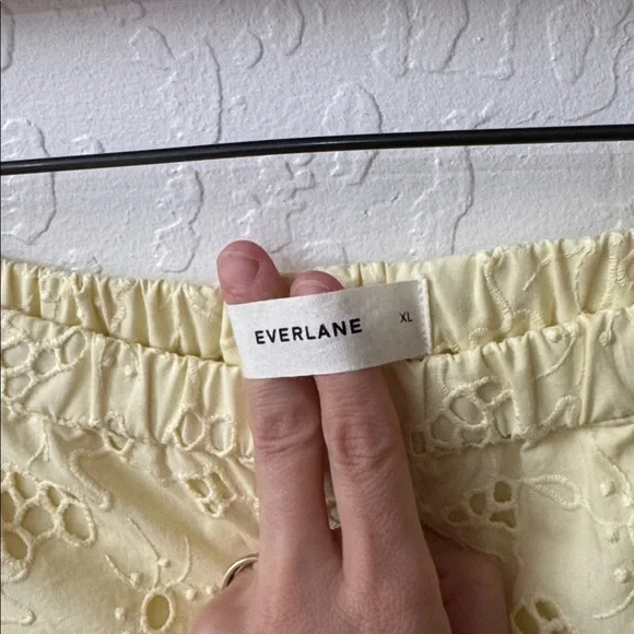 Everlane Yellow Eyelet Pull On Pocket Shorts XL - Picture 4 of 5
